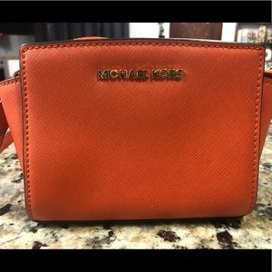 Excellent used condition Michael Kors bag